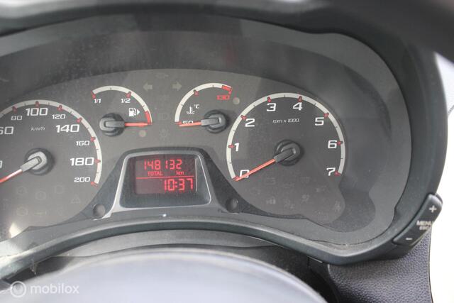 Ford KA 1.2 Cool&Sound, airco etc.