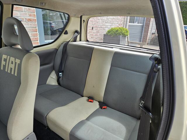Fiat 600 1.1 Young Stuurbekrachtiging NAP Dealer Onderhouden Leuke Auto