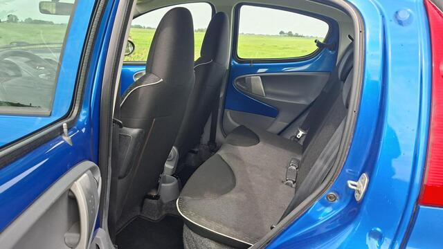 Peugeot 107 1.0-12V XS, AUTOMAAT, 1e Eigenaar, NWE APK?