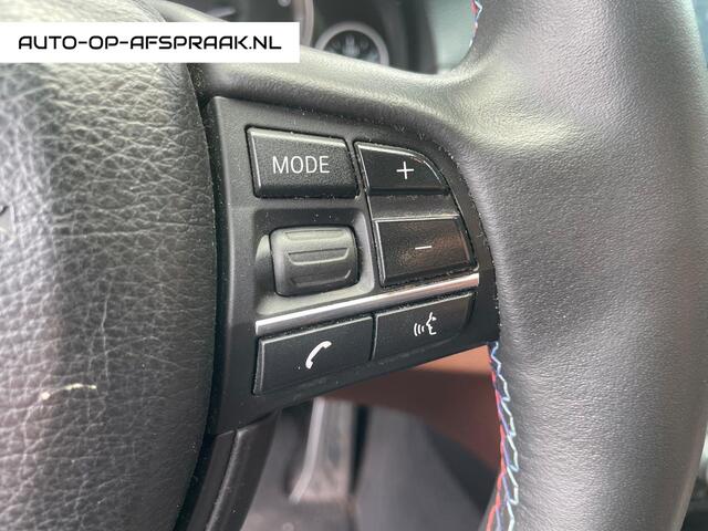 BMW 5-Serie 523i High Executive M-pakket Navi Leer Clima Cruise