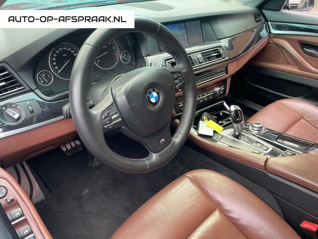 BMW 5-Serie 523i High Executive M-pakket Navi Leer Clima Cruise