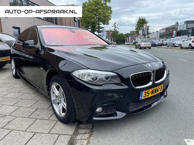 BMW 5-Serie 523i High Executive M-pakket Navi Leer Clima Cruise