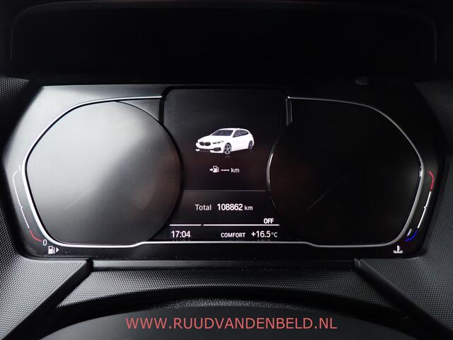BMW 1-Serie 118i SPORTLINE / CRUISE / STOELVERWARMING / SPORTSTOEL / 17''