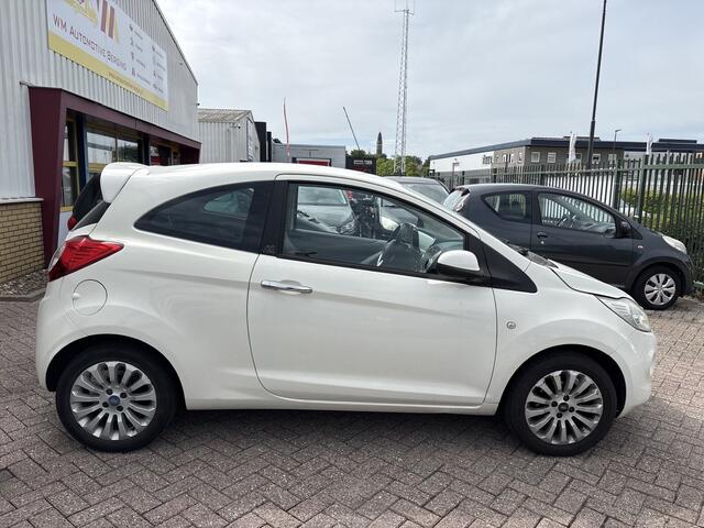 Ford KA 1.2 Titanium AIRCO