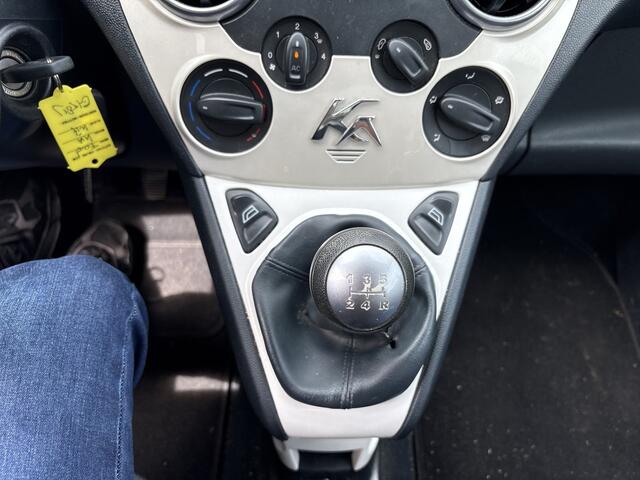 Ford KA 1.2 Titanium AIRCO