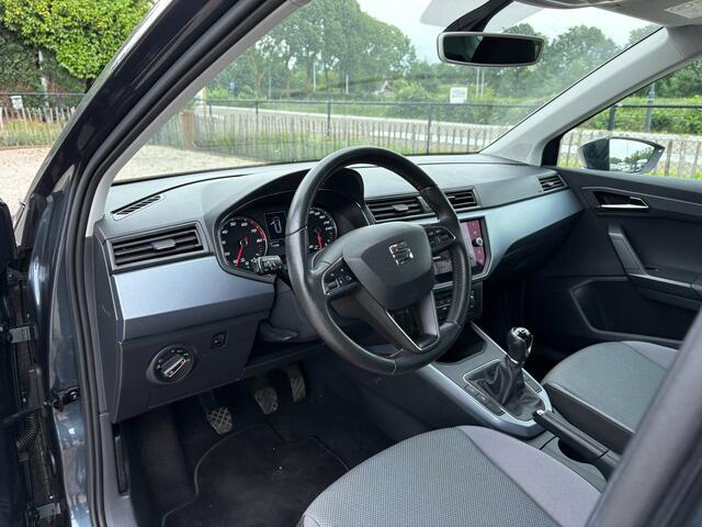 Seat Arona 1.0 TSI Style Business Intense Camera, trekhaak
