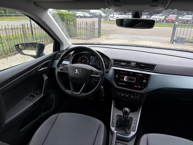 Seat Arona 1.0 TSI Style Business Intense Camera, trekhaak