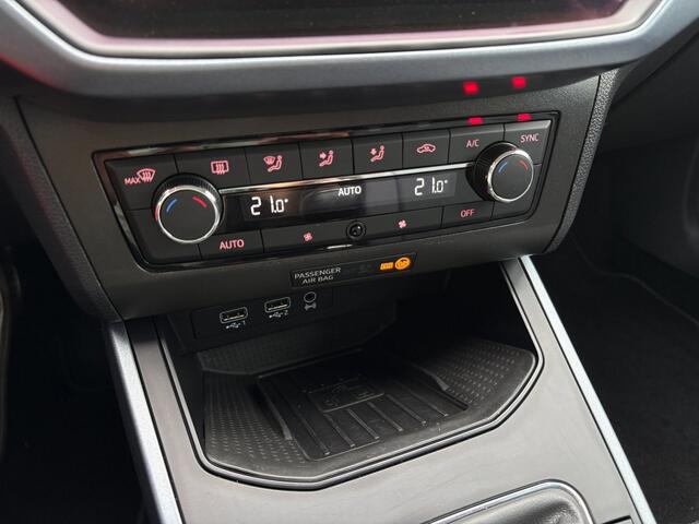Seat Arona 1.0 TSI Style Business Intense Camera, trekhaak