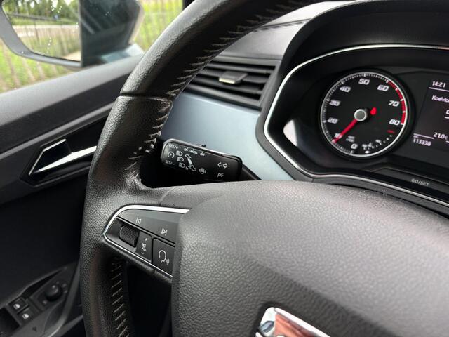 Seat Arona 1.0 TSI Style Business Intense Camera, trekhaak