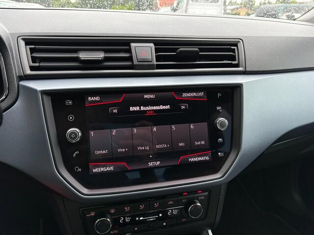 Seat Arona 1.0 TSI Style Business Intense Camera, trekhaak