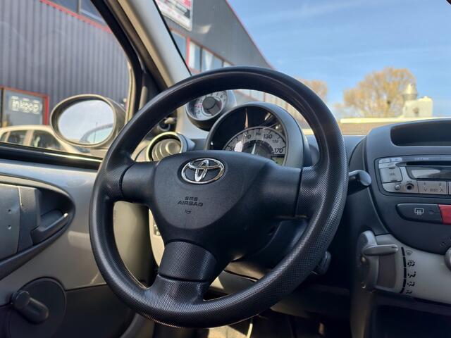 Toyota Aygo 1.0-12V XS / NAP /AIRCO / ZUINIGE AUTO /