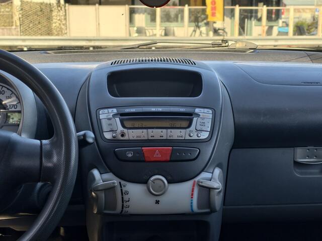 Toyota Aygo 1.0-12V XS / NAP /AIRCO / ZUINIGE AUTO /