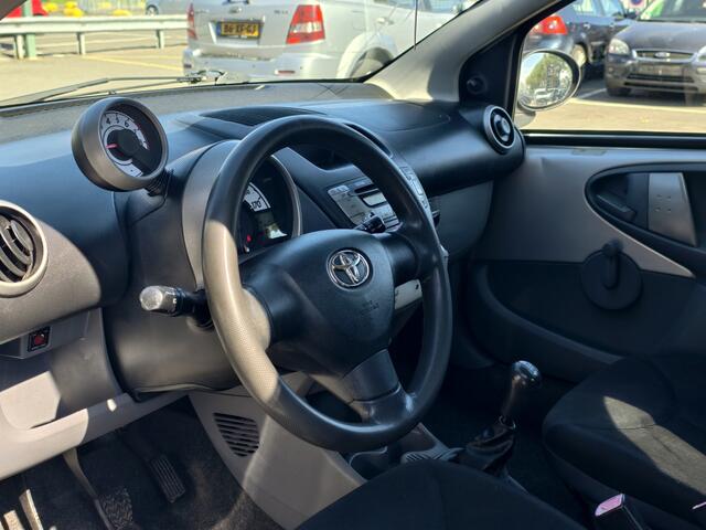 Toyota Aygo 1.0-12V XS / NAP /AIRCO / ZUINIGE AUTO /