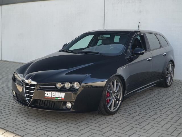Alfa Romeo 159 Sportwagon 1.750 TBI Turbo 200 PK TI | Leder | Bose | Xenon | Cruise | 19