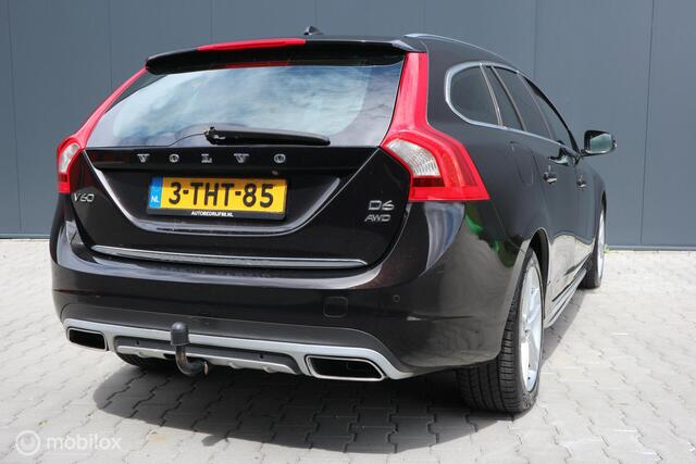Volvo V60 2.4 D6 AWD Plug-In Hybrid Summum XENON/LEDER/2XPDC