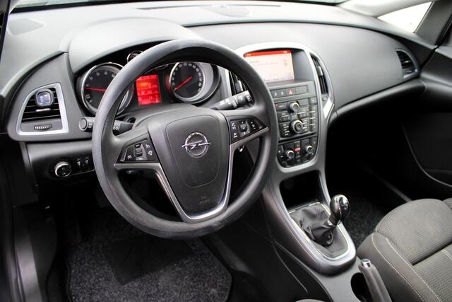 Opel Astra 1.4 Turbo Edition+
