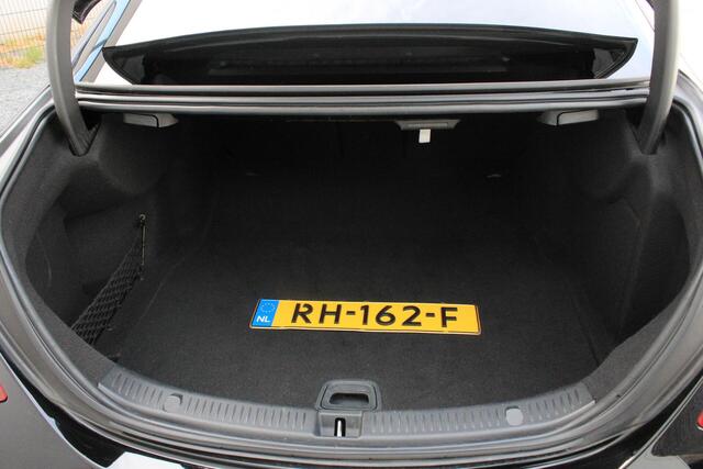 Mercedes-Benz E-Klasse 200 Business Solution AMG Pano Sfeerverlichting