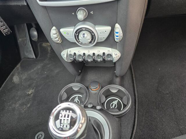 Mini Cooper 3-Deurs 1.6 WORKS BODYKIT|AIRCO|CRUISE|PANODAK