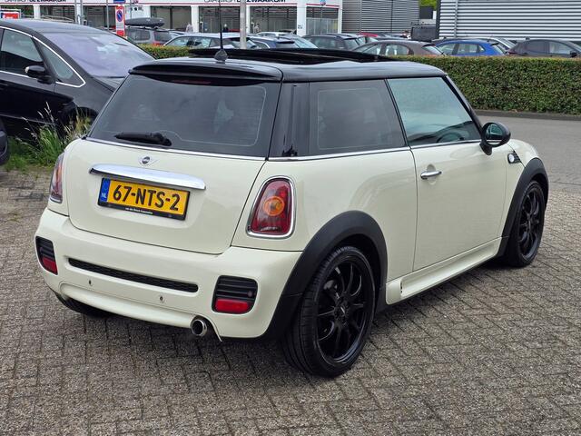 Mini Cooper 3-Deurs 1.6 WORKS BODYKIT|AIRCO|CRUISE|PANODAK