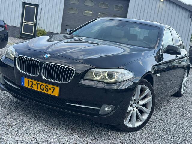 BMW 5-Serie 523i High Executive softclose piano stoelverwarming