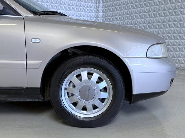 Audi A4 Limousine 1.6 Advance voor de liefhebber? 172.000km 2001