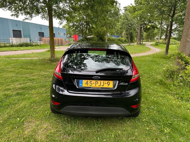 Ford Fiesta 1.25 Limited Airco NW DISTRIBUTIE