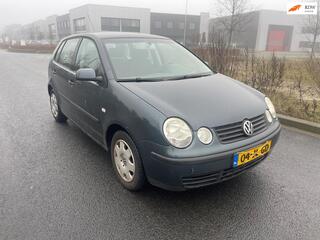 Volkswagen Polo (2002 - 2009)