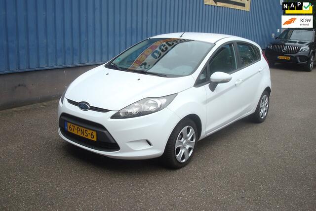 Ford Fiesta 1.25 Limited, Airco, trekhaak, zeer nette auto