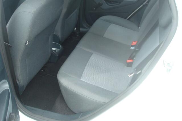 Ford Fiesta 1.25 Limited, Airco, trekhaak, zeer nette auto