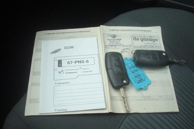 Ford Fiesta 1.25 Limited, Airco, trekhaak, zeer nette auto