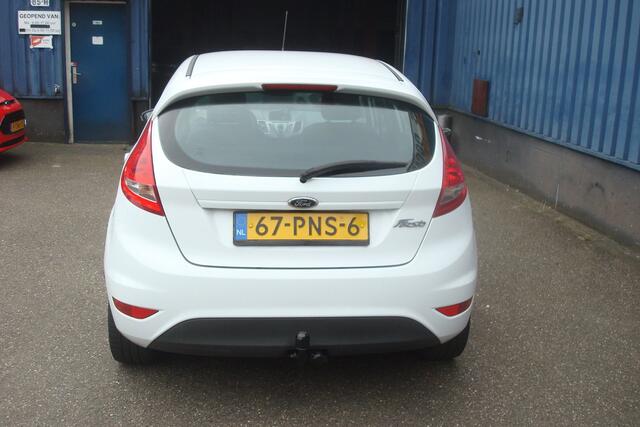 Ford Fiesta 1.25 Limited, Airco, trekhaak, zeer nette auto