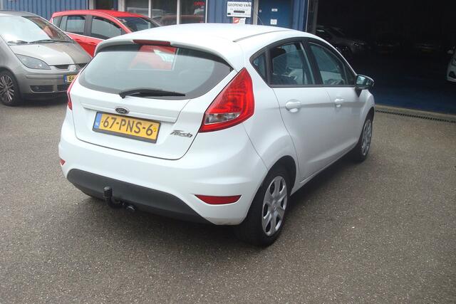 Ford Fiesta 1.25 Limited, Airco, trekhaak, zeer nette auto