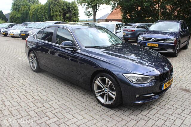 BMW 3-Serie 316i High Executive