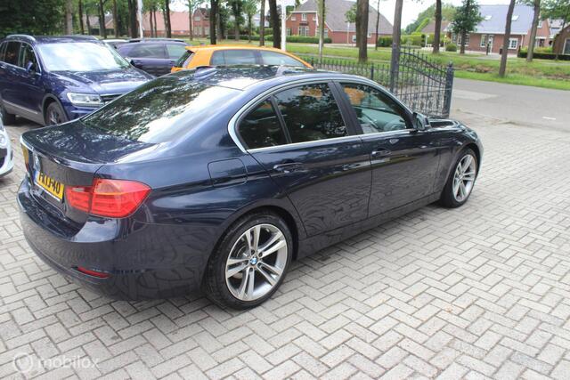 BMW 3-Serie 316i High Executive