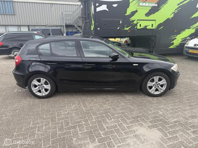 BMW 1-Serie 116i High Executive LOOPT WARM EXPORTPRIJS