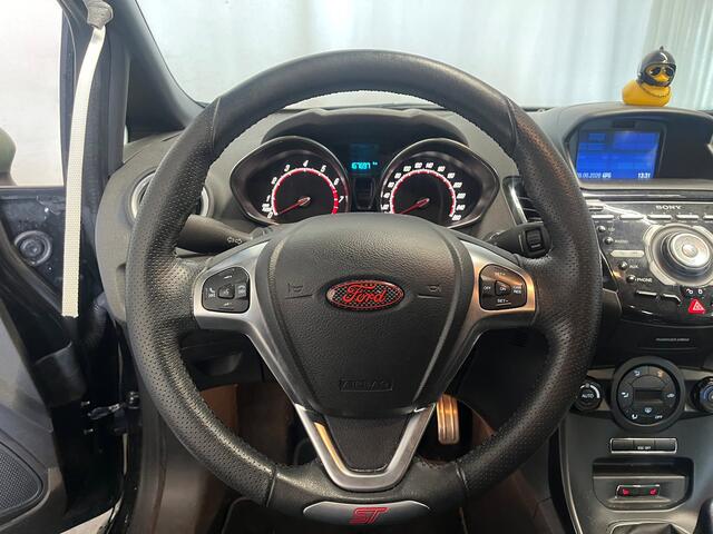 Ford Fiesta 1.6 ST2 SCHADEAUTO