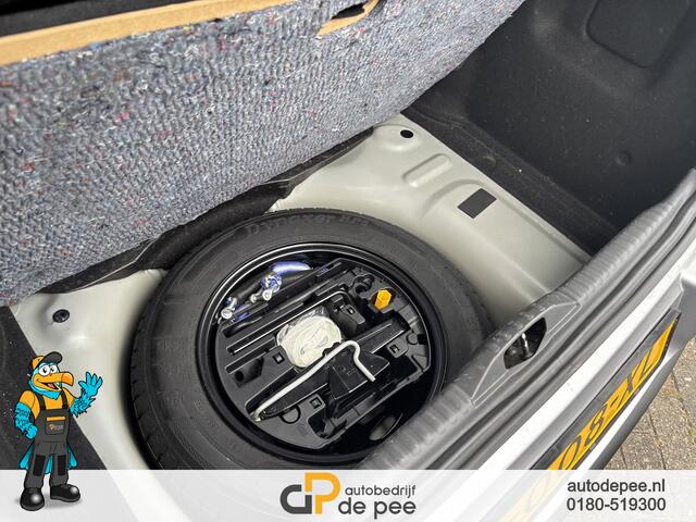 Citroen C3 1.2 PureTech Shine GARANTIE/AUTOMAAT/NW. DISTRI/CARPLAY/CLIMA/CRUISE/PDC V+A/CAMERA rijklaarprijs