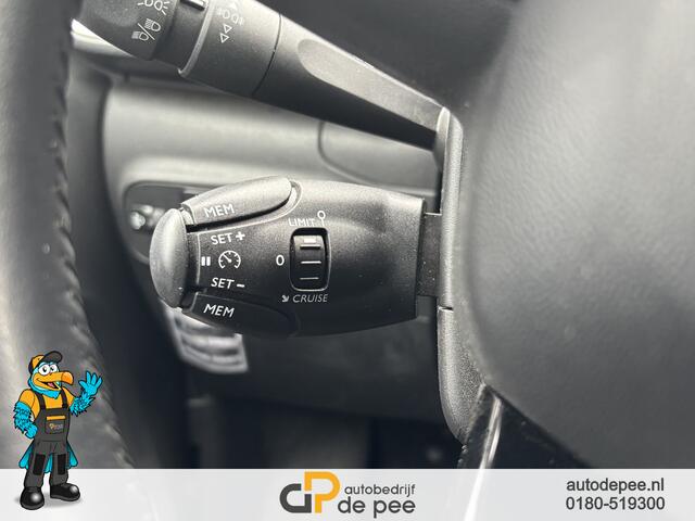 Citroen C3 1.2 PureTech Shine GARANTIE/AUTOMAAT/NW. DISTRI/CARPLAY/CLIMA/CRUISE/PDC V+A/CAMERA rijklaarprijs