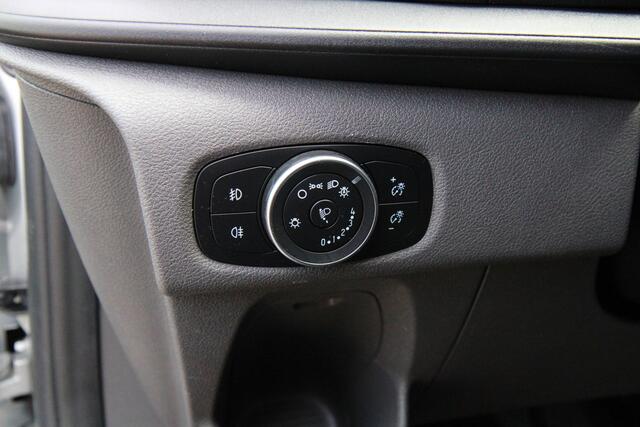 Ford Transit CUSTOM 340 2.0 TDCI L1H1 Trend / Automaat / Laadruimte inrichting / Trekhaak