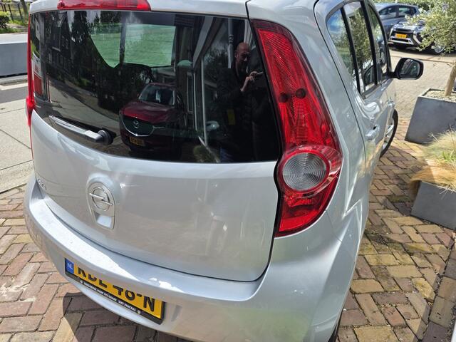 Opel Agila 1.2 Edition,automaat,lage km,nette auto