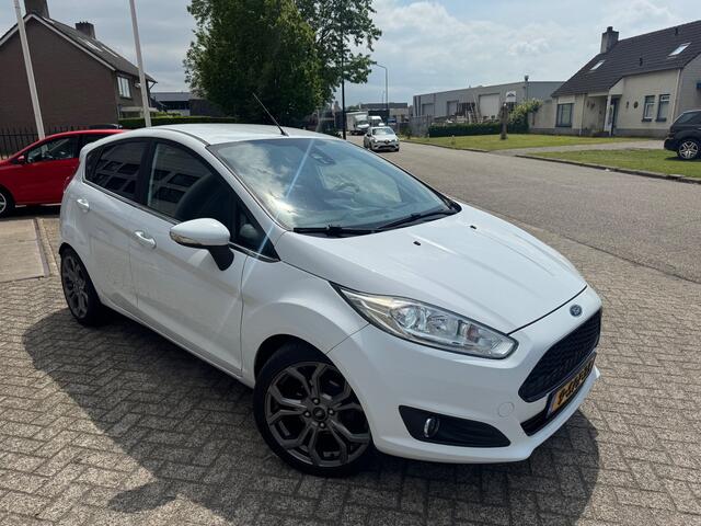 Ford Fiesta 1.6 TDCi Lease Titanium Led, Cruise,Pdc