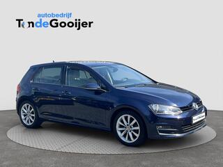 Volkswagen Golf VII