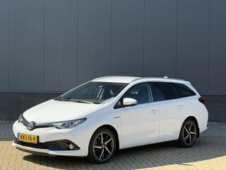 Toyota Auris Touring Sports