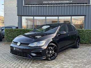 Volkswagen Golf VII