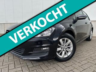 Volkswagen Golf VII