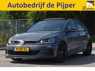Volkswagen Golf VII