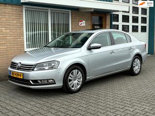 Volkswagen Passat (2010 - 2014)