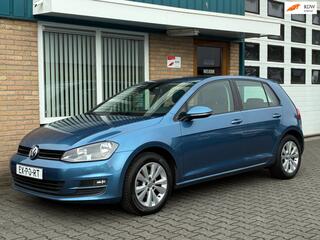 Volkswagen Golf VII