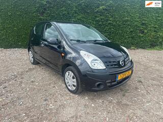Nissan Pixo