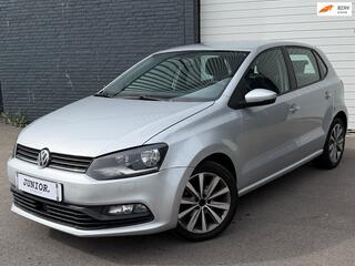 Volkswagen Polo (2009 - 2017)
